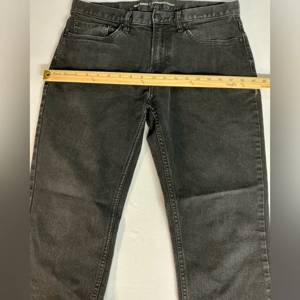 Old Navy Straight leg Jeans in a washed black denim